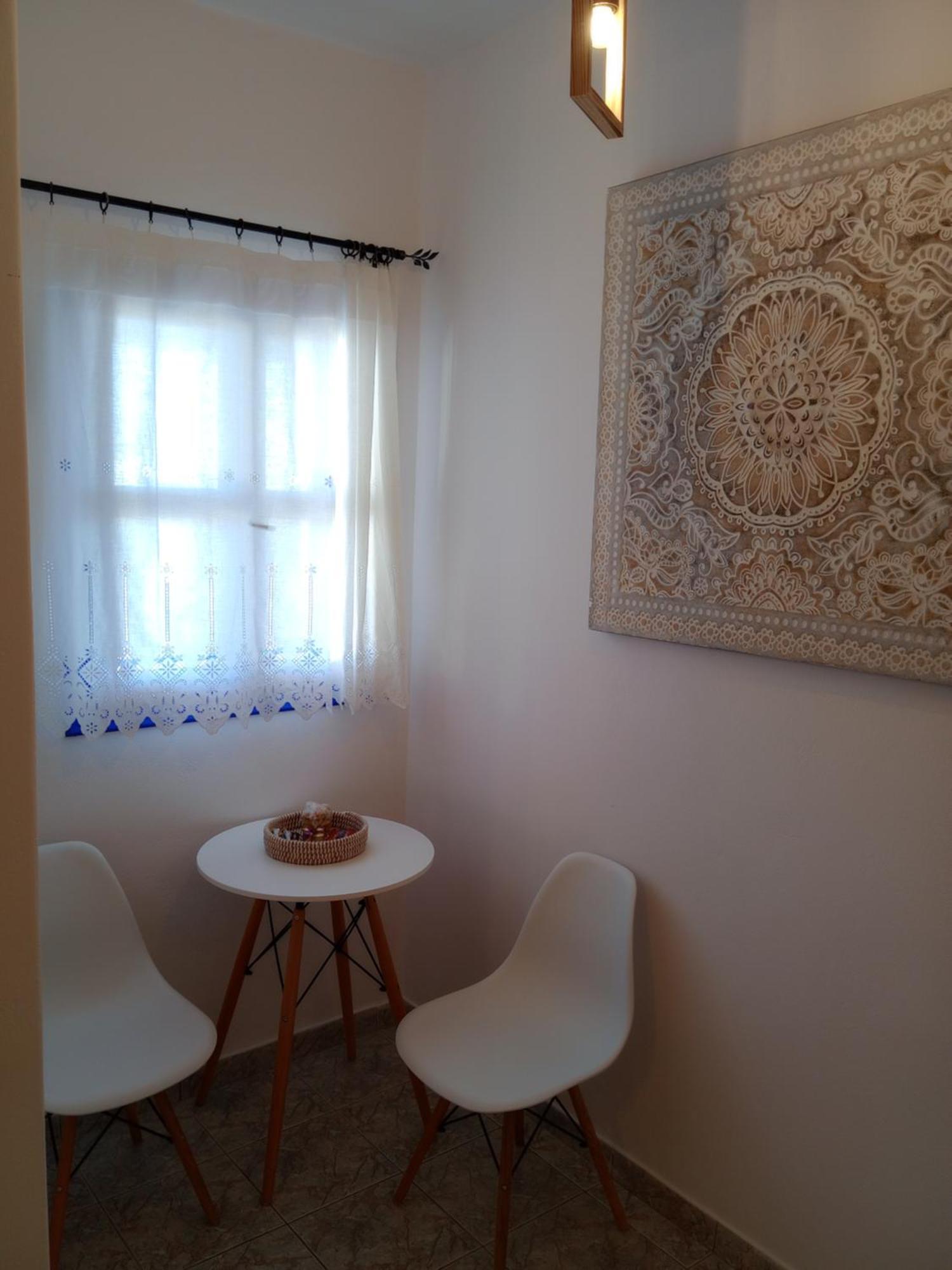 Meltemi Rooms And Studios Анафі Екстер'єр фото