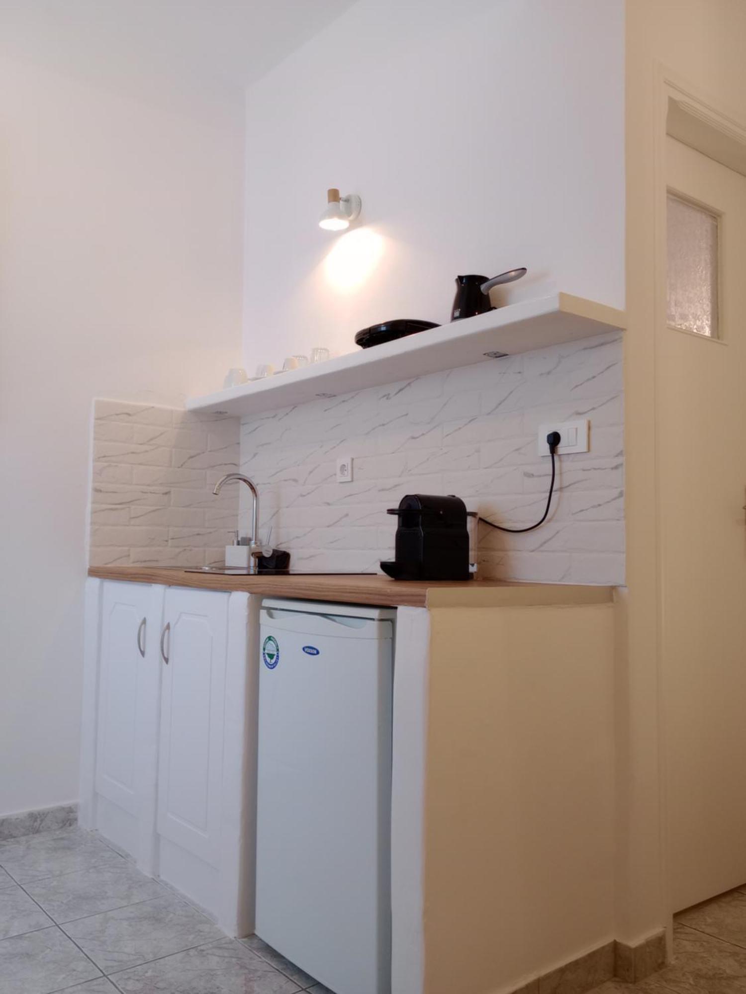 Meltemi Rooms And Studios Анафі Екстер'єр фото